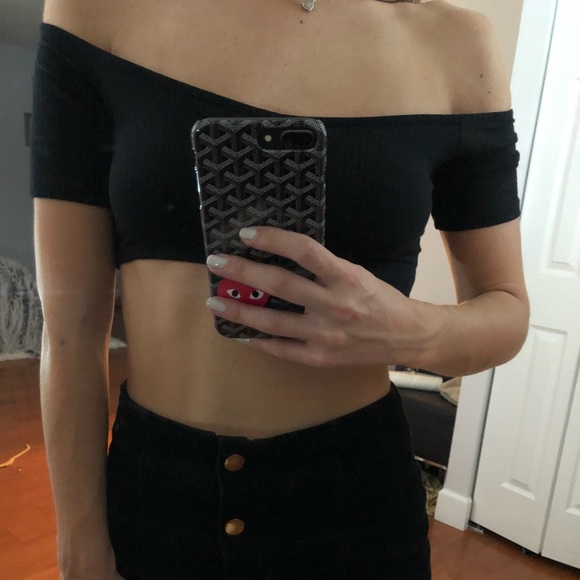 LF Off the Shoulder Crop - Picture 2 of 5